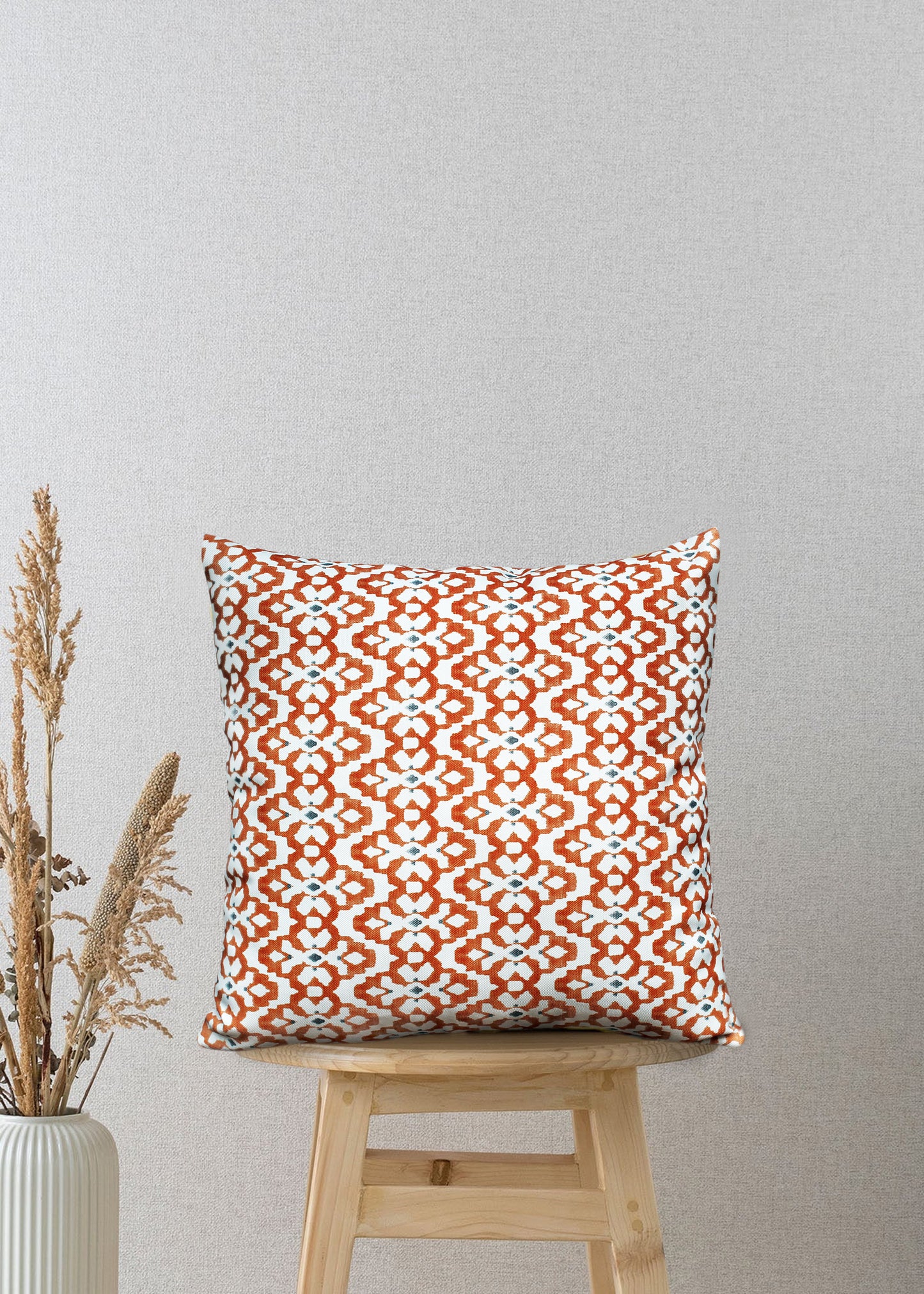 Sunburst Weave – Energize Your Decor with Rustic Boldness (17 x 17 inches)
